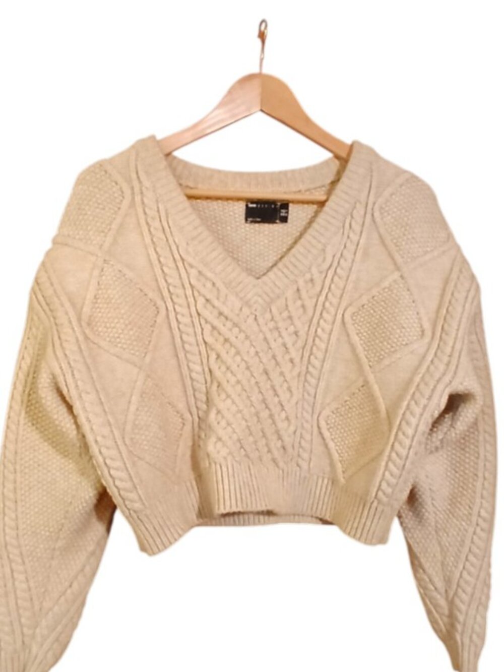 ASOS DESIGN Golden Tan Crop V-Neck Sweater - EUC